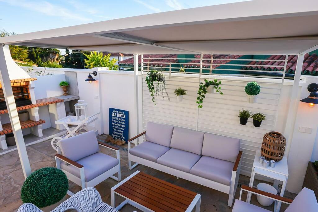 Villa Casacara Marbella Beachside Costabella -Spain Zewnętrze zdjęcie