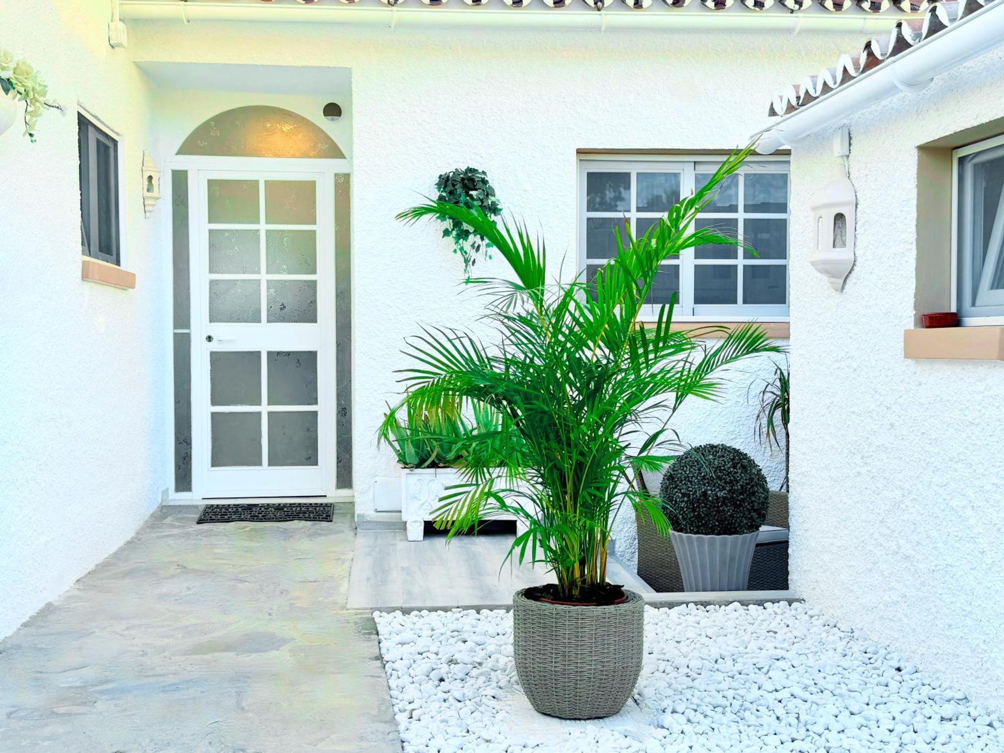 Villa Casacara Marbella Beachside Costabella -Spain Zewnętrze zdjęcie