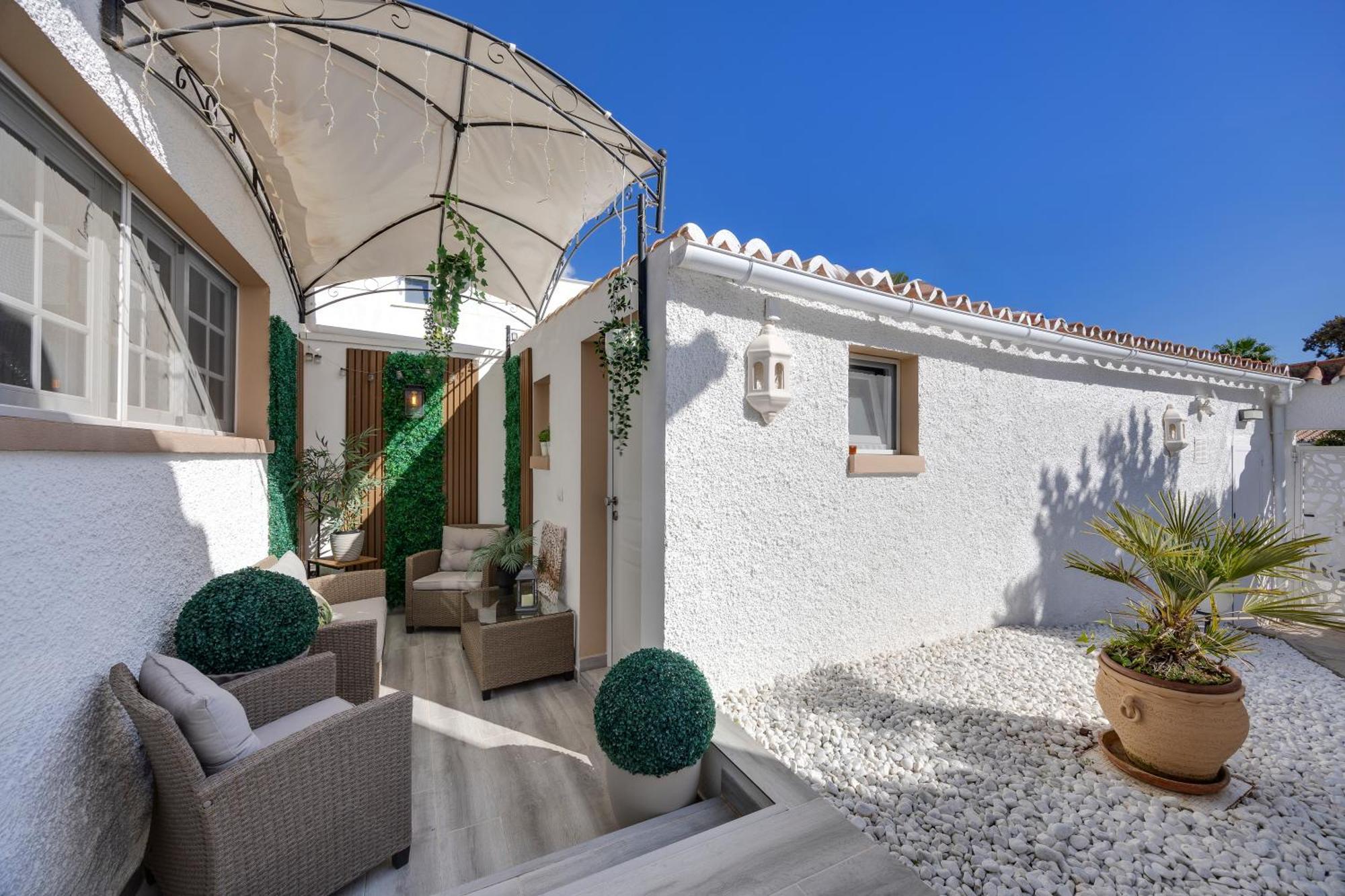 Villa Casacara Marbella Beachside Costabella -Spain Zewnętrze zdjęcie