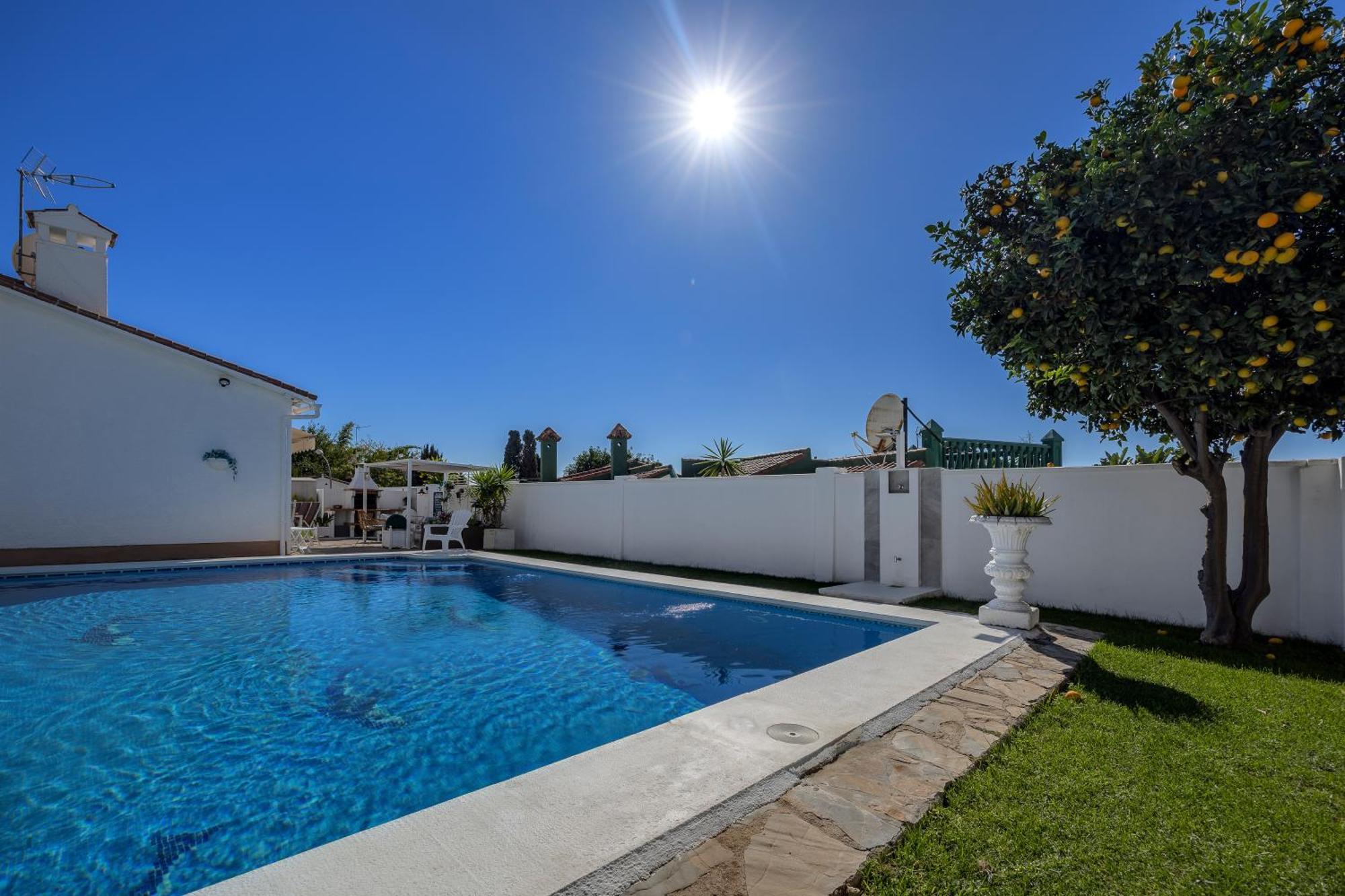 Villa Casacara Marbella Beachside Costabella -Spain Zewnętrze zdjęcie