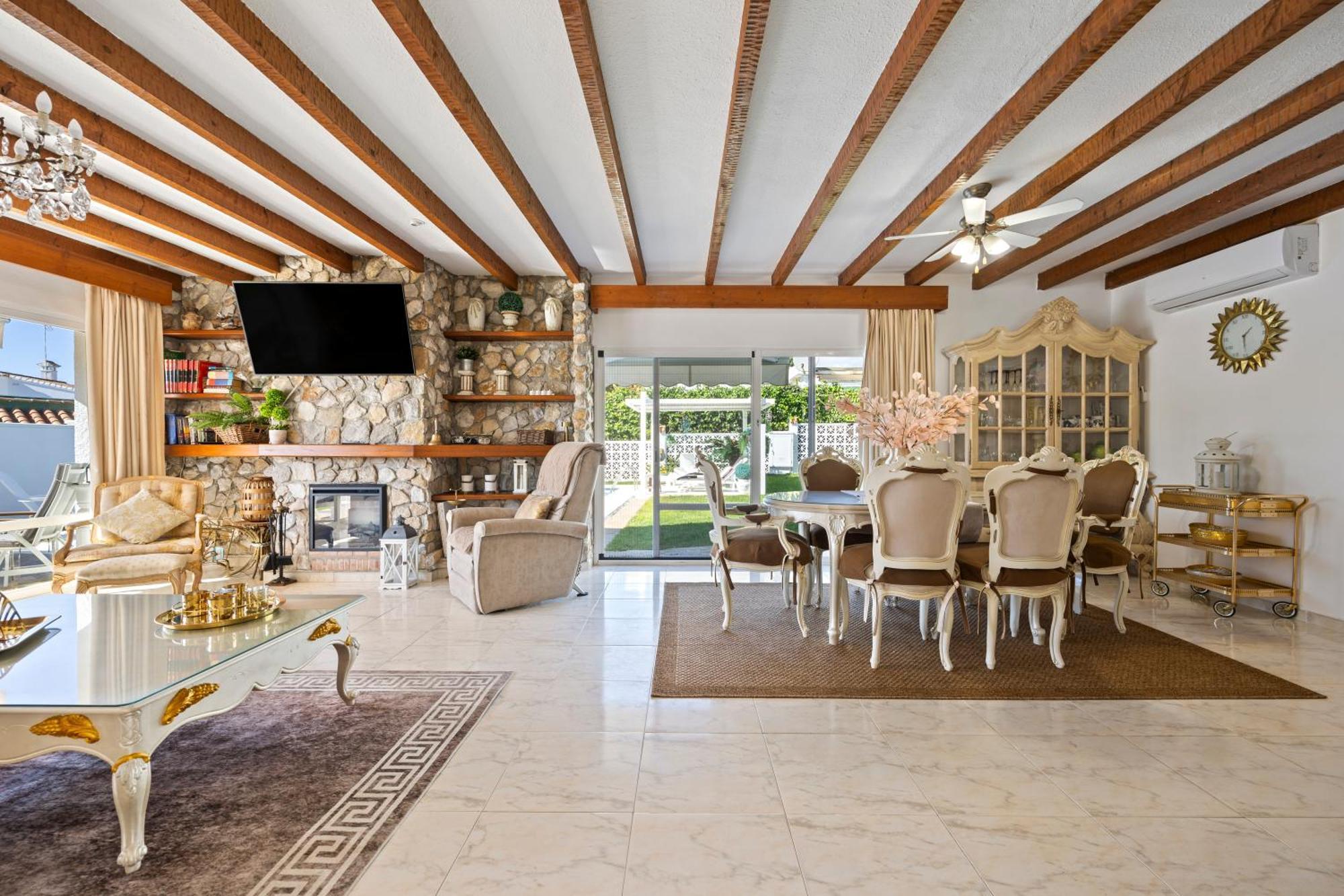 Villa Casacara Marbella Beachside Costabella -Spain Zewnętrze zdjęcie