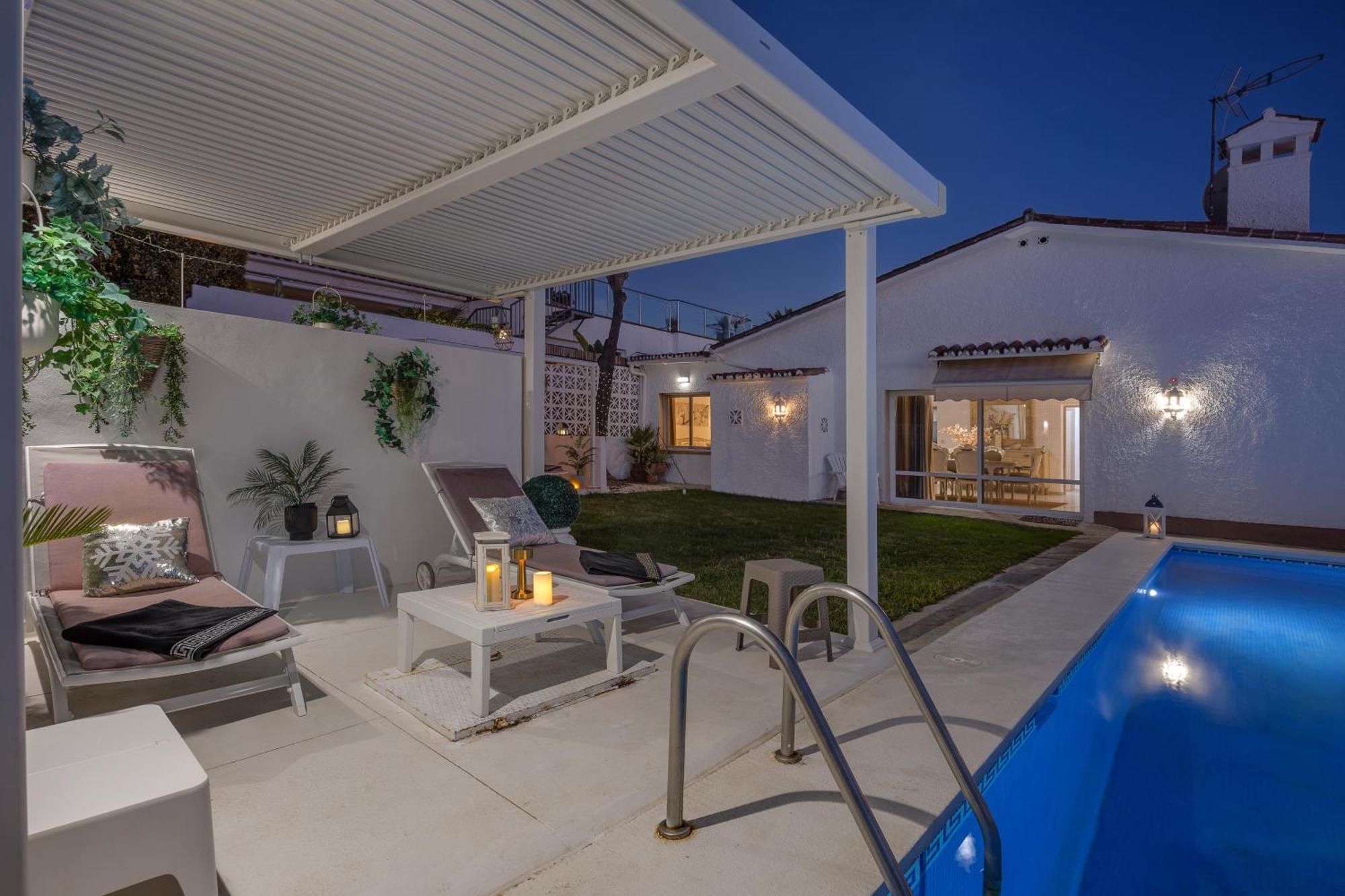 Villa Casacara Marbella Beachside Costabella -Spain Zewnętrze zdjęcie