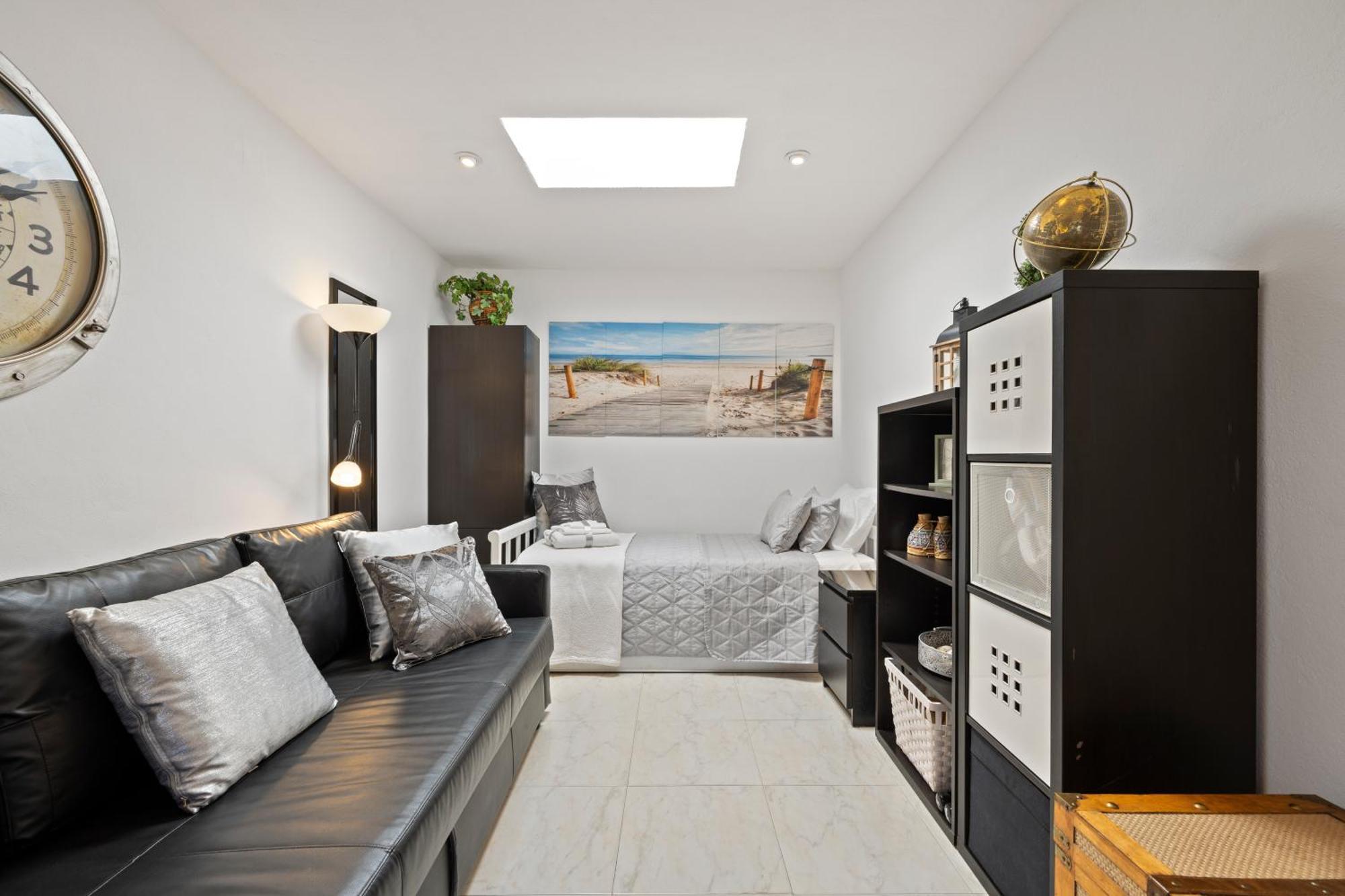 Villa Casacara Marbella Beachside Costabella -Spain Zewnętrze zdjęcie